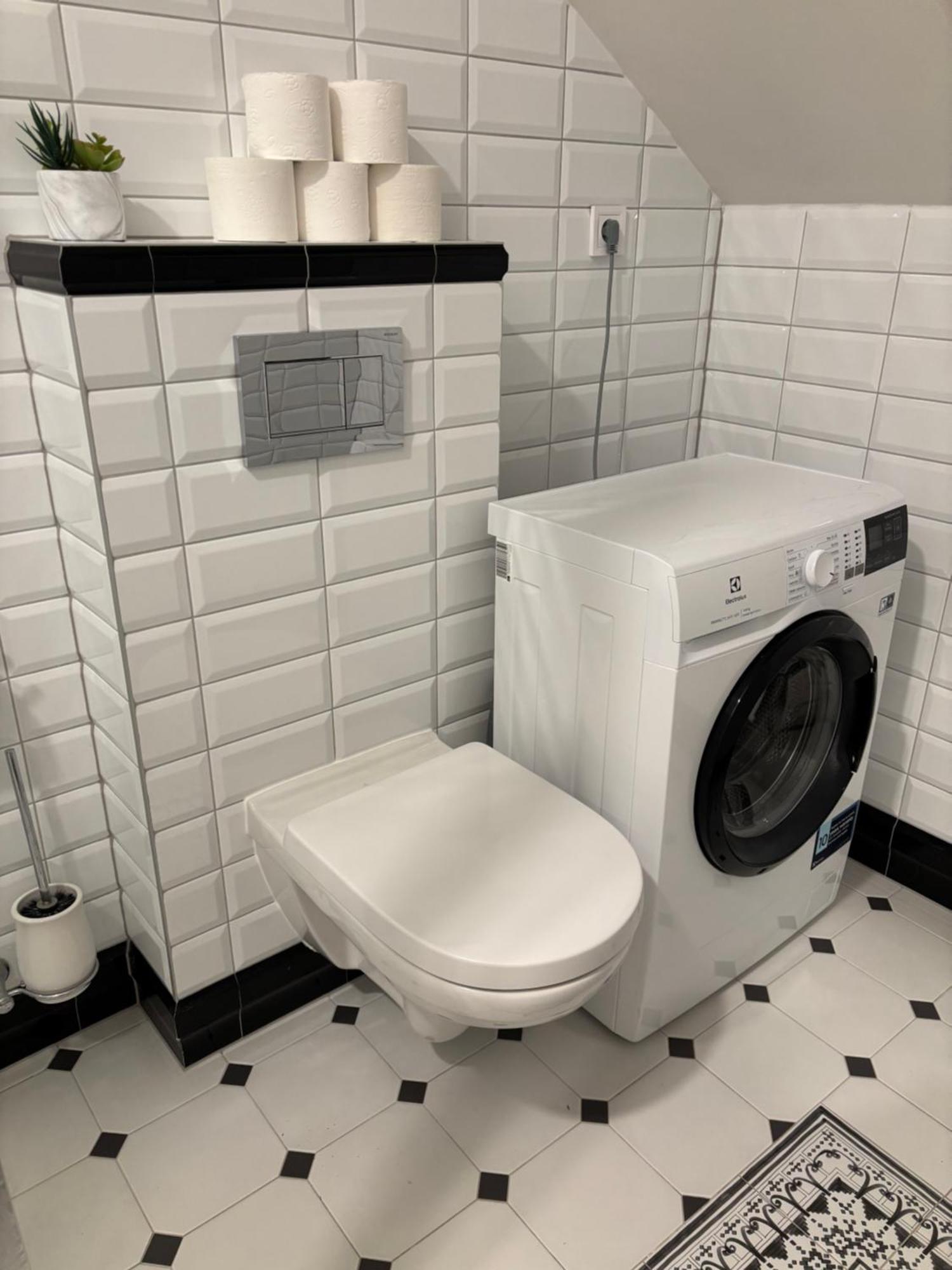 Apartmán New 4 - Self Check In, Free Parking *